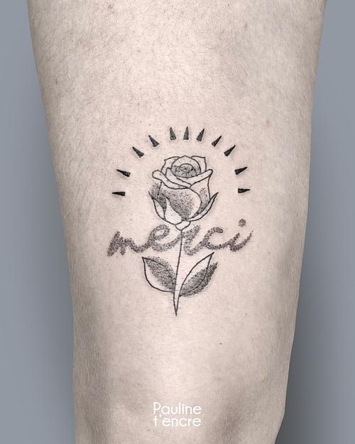 Tatouage Fleur rose 