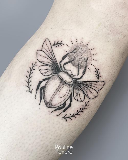 Tattoo scarabée insecte